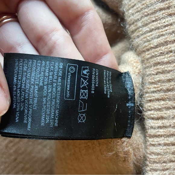H&M Alpaca Luxe Tan Crew Neck Sweater Soft and Versatile - Picture 3 of 4